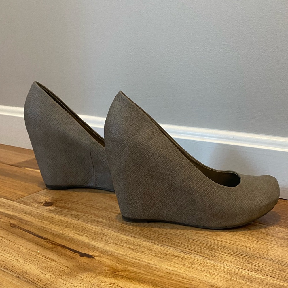 Wedges - Picture 3 of 5